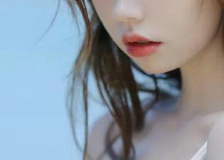 吃瓜前必备：17c吃瓜苹果版，让你乐翻天！