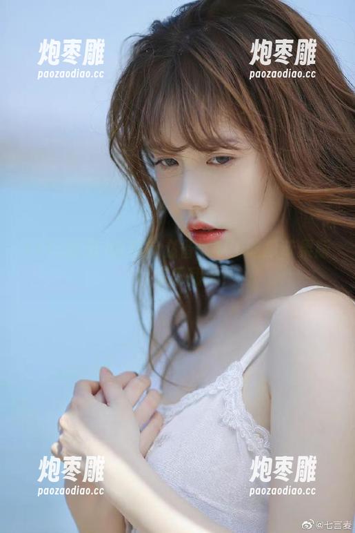 吃瓜前必备：17c吃瓜苹果版，让你乐翻天！
