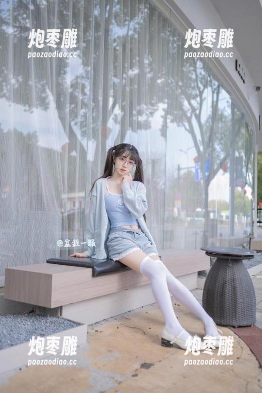 哈，这让我想起了曾经在17吃瓜官网的“永不迷路”挑战赛...