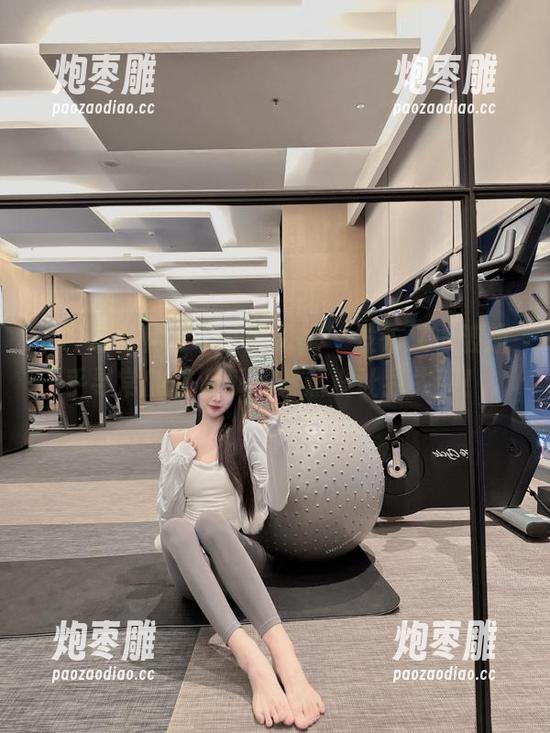 17吃瓜网 “17吃瓜网”发布又一波超乎寻常的脑洞瓜,果然没让我失望!