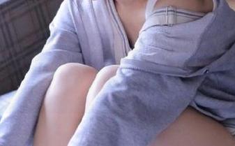 51cg吃瓜官网，我眼巴巴地盯着，巴不得瓜都掉下来。