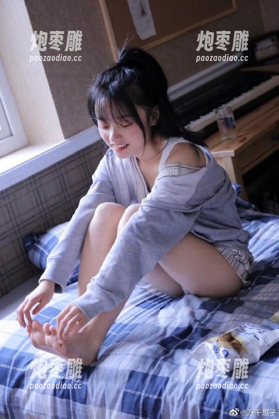 51cg吃瓜 51cg吃瓜官网,我眼巴巴地盯着,巴不得瓜都掉下来。