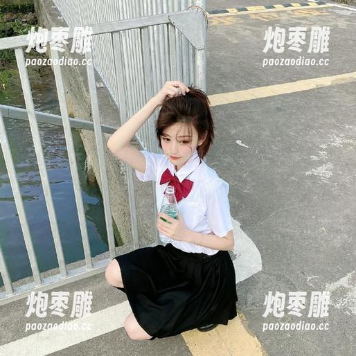 51吃瓜 下载“51吃瓜”的正确地址,快来瓜一口,绝对不踩雷!
