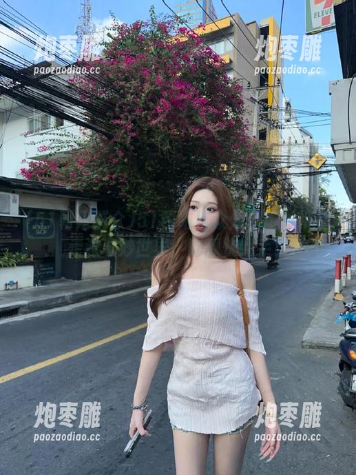 51朝阳群众分享地址带你走进奇妙世界，吃瓜快到手！