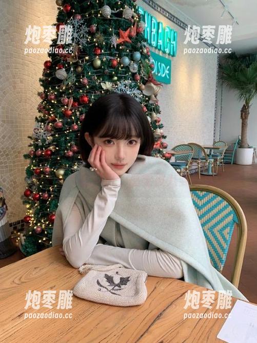 “51黑料社”下载后，每天像是漫步在瓜田，感觉被八卦包围了