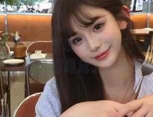 58吃瓜网苹果版：戳到心底，奶茶都喝成了西瓜汁