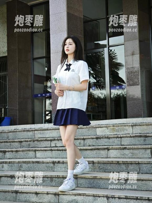 91黑料 别被带跑偏!“91黑料”的爆料地址,简直成了人气看点。
