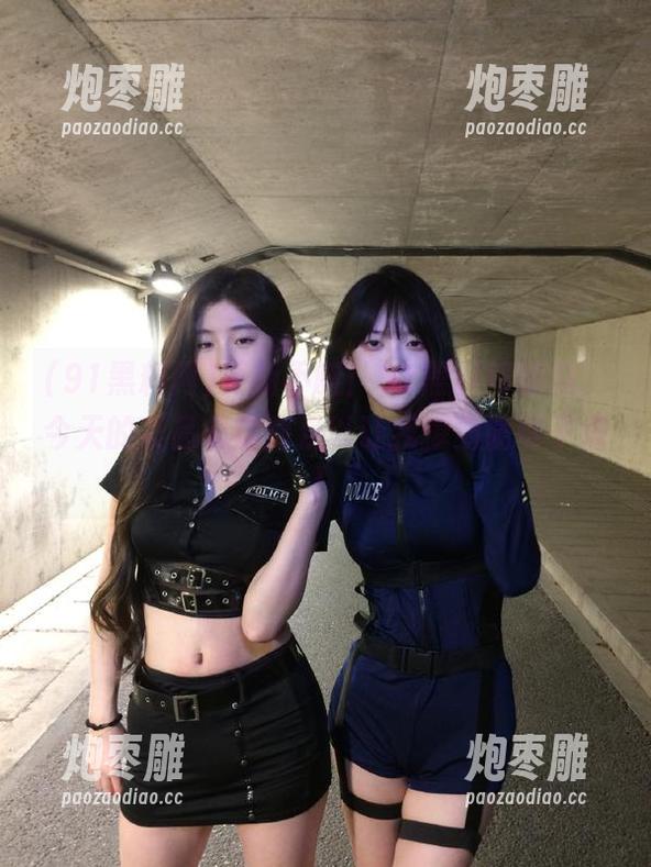 91黑料网 更新不断!91黑料网的瓜,今天的菜品丰富到足以让我撑到腮帮子痛!