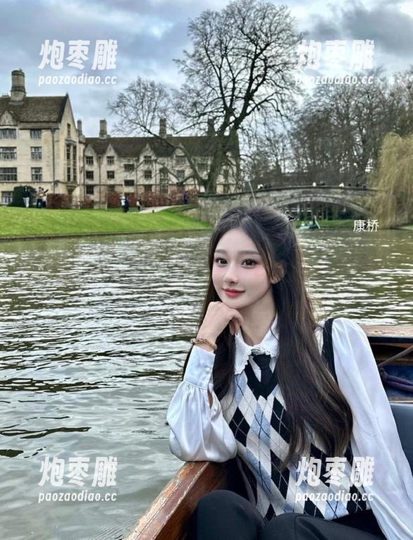发现cg51苹果版，终于能在手机上优雅地吃瓜了，心里乐开了花！