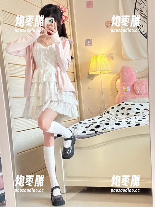 tttzzz 用tttzzz.su导航,轻松钻进黑料入口,准备好瓜子了吗?