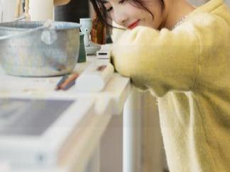 tttzzz.su官网，黑料入口边‘看’边‘错’，宛如置身是一场大戏！
