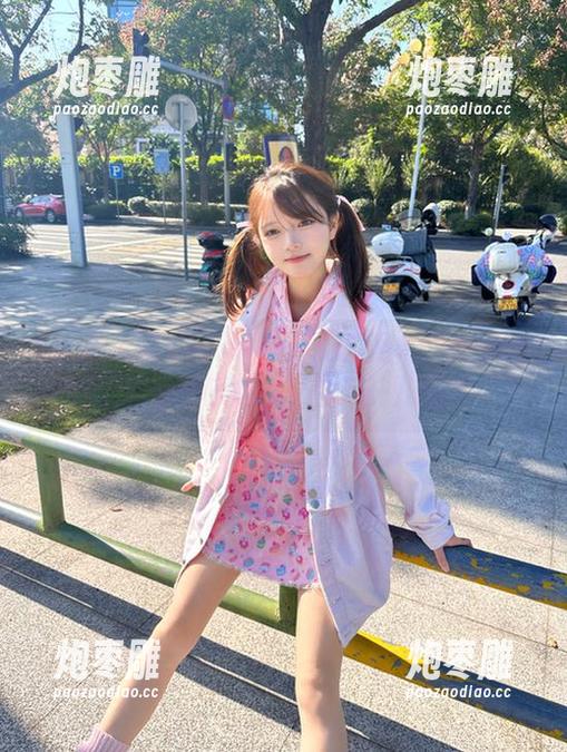 www.吃瓜网.fun让我明白，收藏的瓜越多，生活味儿越足！