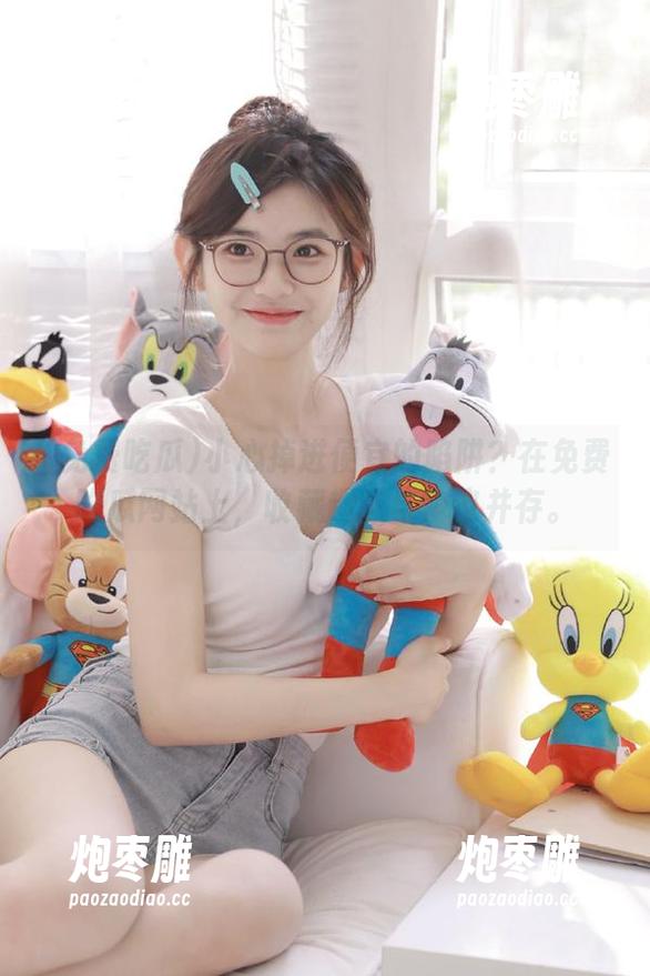 免费吃瓜 小心掉进便宜的陷阱?在免费吃瓜网站上,收藏趣味与争议并存。