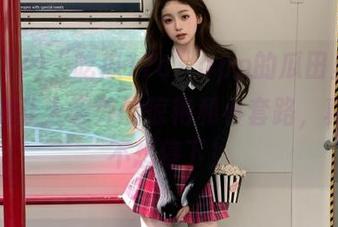 “吃瓜17c”app的瓜田里，总能找到让人意外的惊艳和小套路，真的是不想停下！
