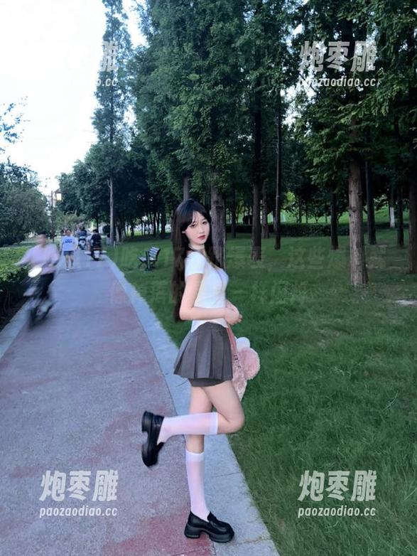 吃瓜17 吃瓜17线路爆表,这些爆料就像掉落的星星一样闪烁