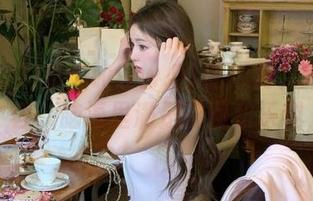 看着www.51吃瓜网更新的内容，脑海里满是闪回和乐趣