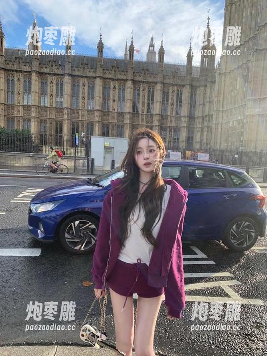吃瓜网 吃瓜网苹果版来了,黑料曝光像雪球一样越滚越大,没看够就再刷!