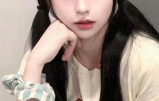 吃瓜论坛导航：默默对着屏幕说“我才不关心”其实心里早已刷屏的你，快来拿根瓜吃吧。