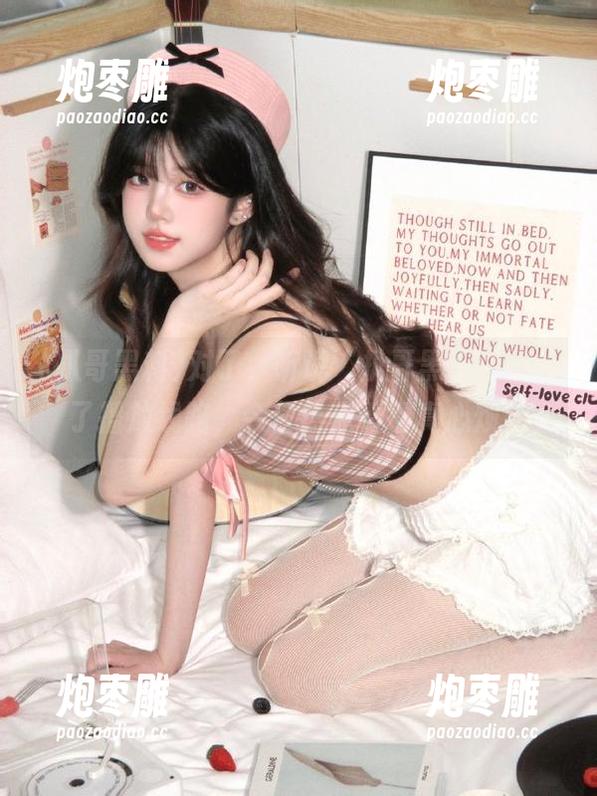 扒哥黑料 对了,听说“扒哥黑料”又换了播放线路,今日热点看得真心烦!