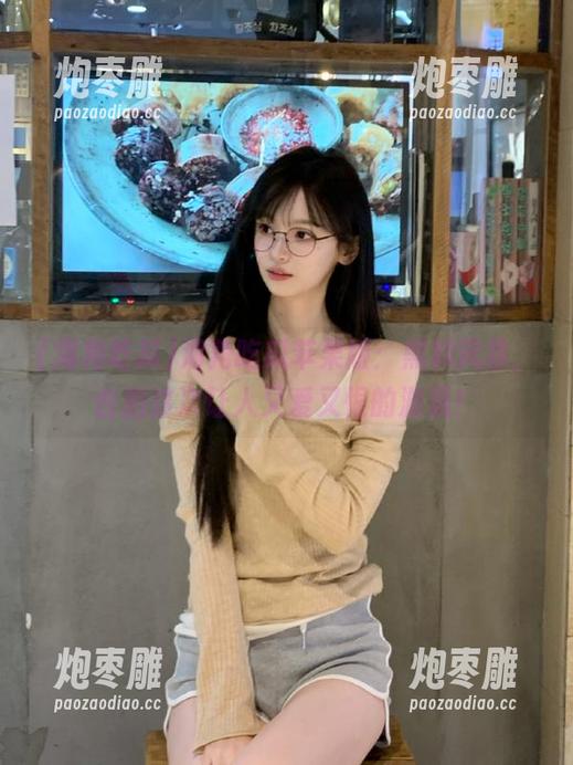 海角吃瓜 海角吃瓜苹果版:黑料风暴,合拍这次让人又爱又恨的漩涡!