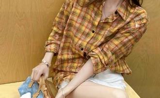 “万里长征黑料传送门”服务更新得飞起，想追剧的同时不想错过料？赶紧下载吧！