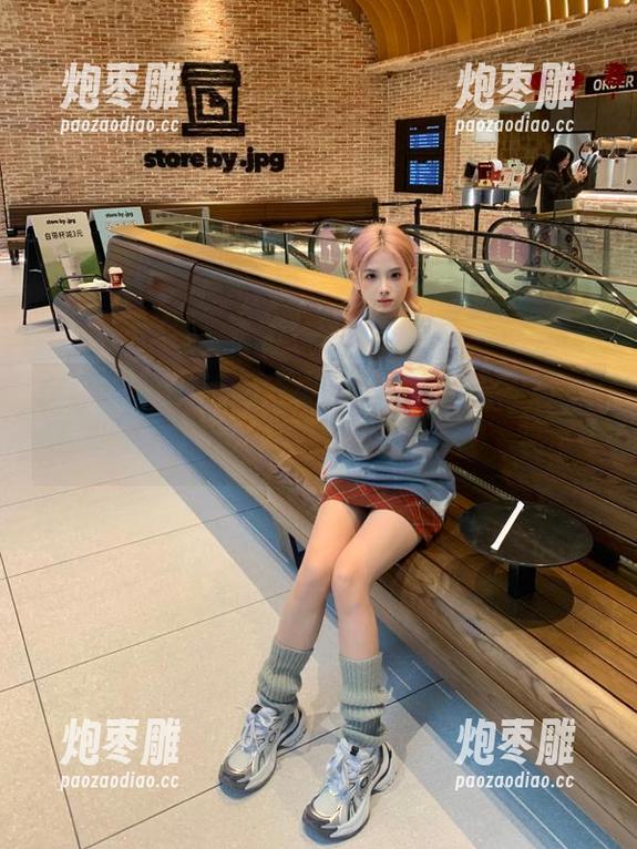 黑料吃瓜在线，畅快链接，偷偷把八卦绽放开来～