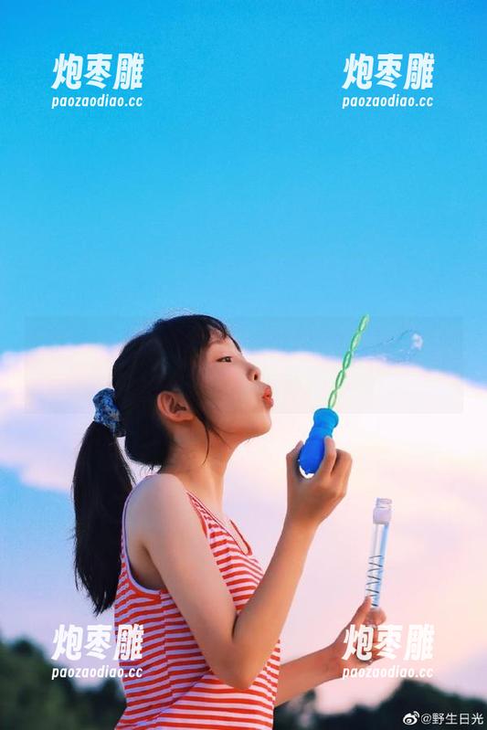 黑料吃瓜网 永久有效的惊喜,黑料吃瓜网app里的神秘瓜你吃了吗?