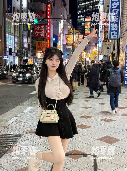 ios版黑料社上线，今天的八卦吃瓜准没错。